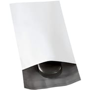 7.5 x 10.5" 2.5 Mil Non-Perforated Lip Poly Mailer