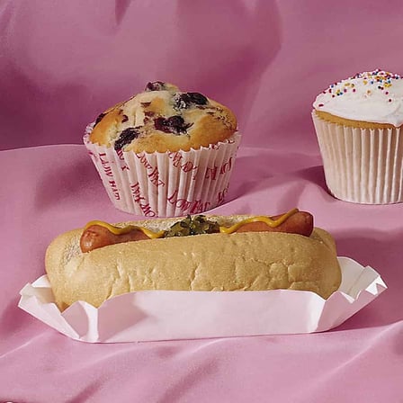 Hoffmaster 6 inches White Paper Fluted Hot Dog Tray with Hotdog, Heavy Weight.jpg
