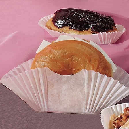 Hoffmaster White Paper Fluted Burger Cup  Taco Holder & Bagel Blanket with Donut, 3 inches Top Diameter.jpg