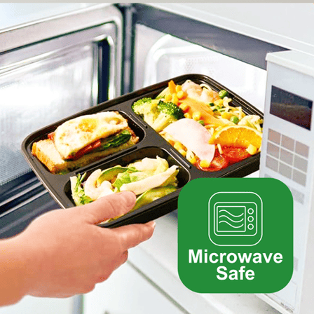 39 oz. Black 3-Compartment Rectangular Microwavable Heavy Weight Plastic Food Containers with Lids - (150/Case)